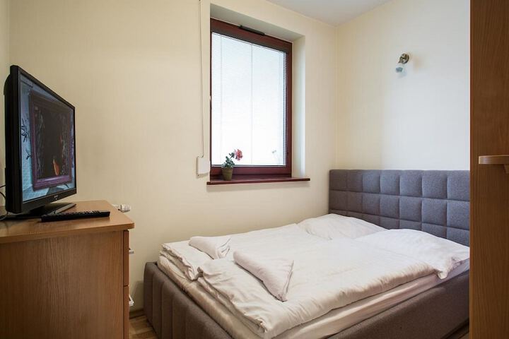 Room 7 of 53