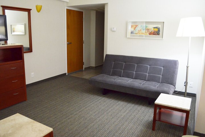 Room 10 of 50