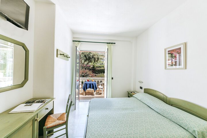 Room 16 of 89