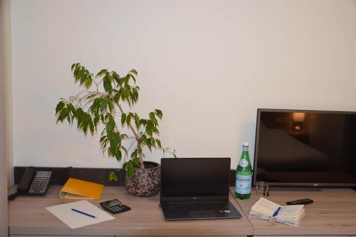Room 17 of 50