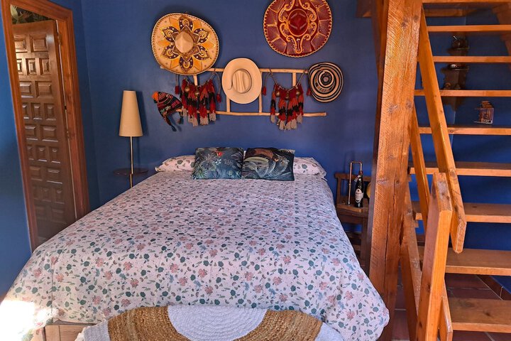 Room 13 of 48