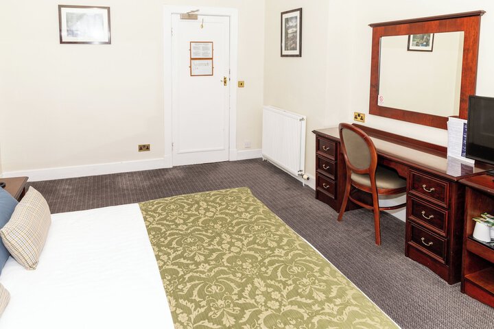 Room 45 of 149