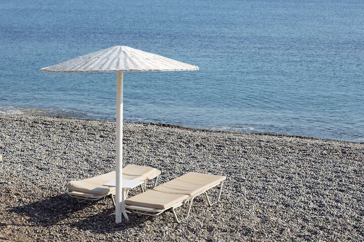 Beach 110 of 136