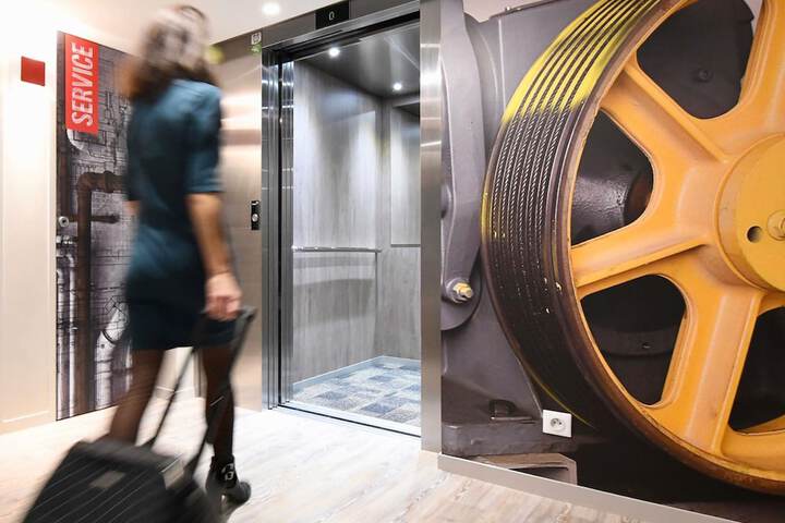 Elevator
