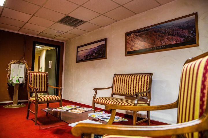 Entrance & Lobby