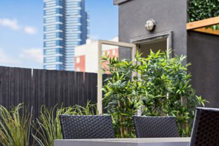 Terrace/Patio 31 of 32