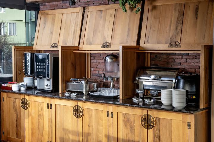 Breakfast/Coffee Service 27 of 79