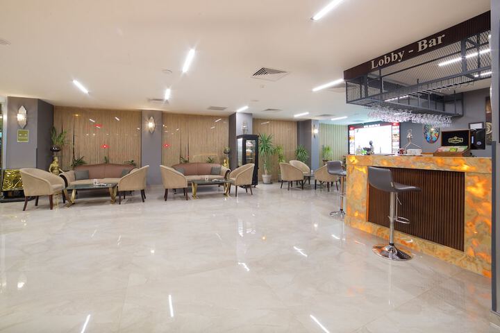 Hotel Lobby