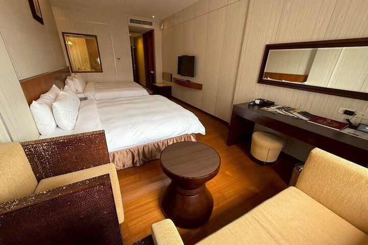 Room 36 of 70