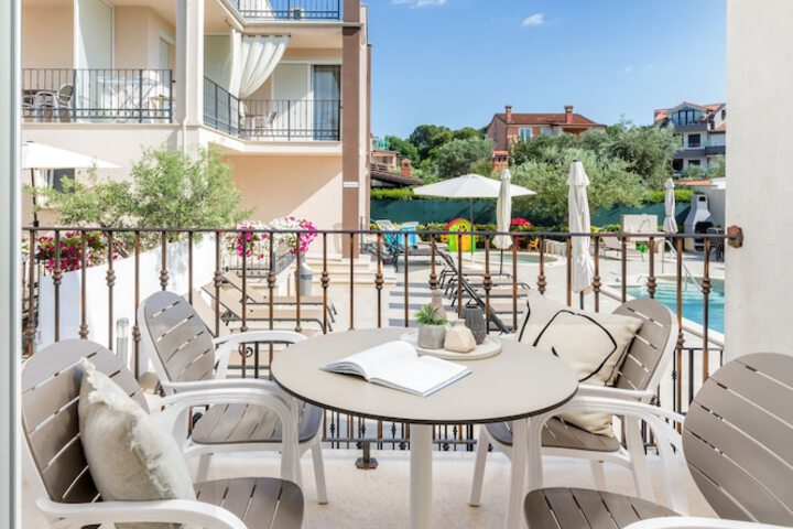 Terrace/Patio 124 of 186