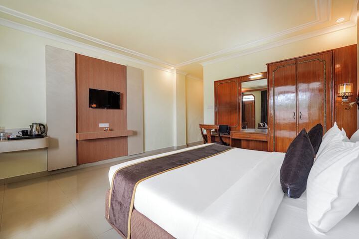 Room 16 of 35