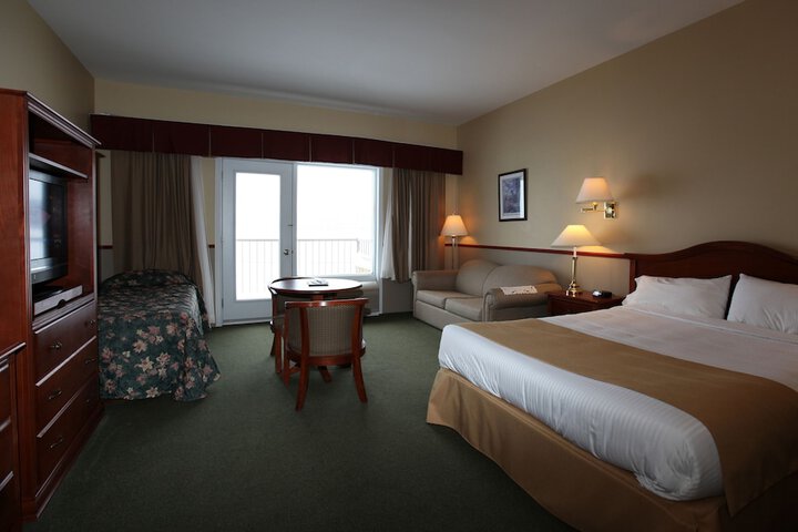 Room 12 of 54