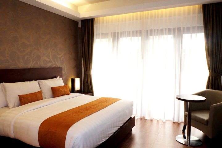 Room 15 of 35
