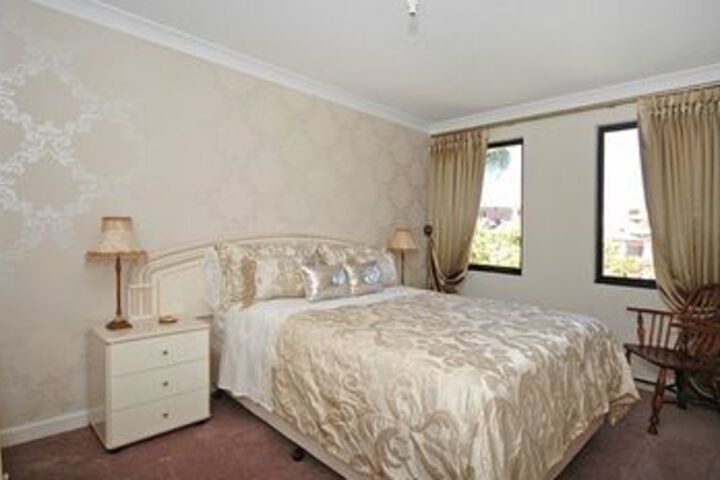 Room 6 of 21