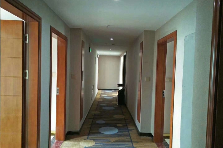 Hotel Interior 7 of 8