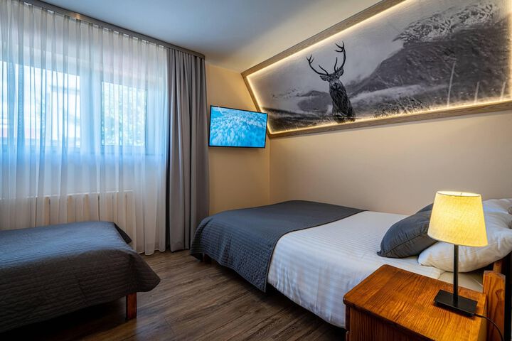 Room 20 of 180