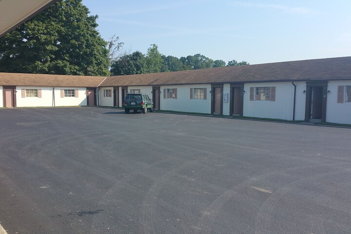 Hotel Exterior 47 of 65