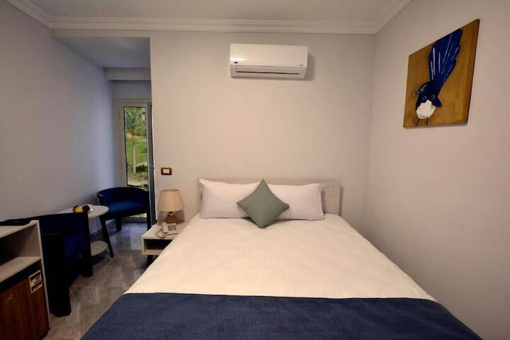 Room 5 of 56