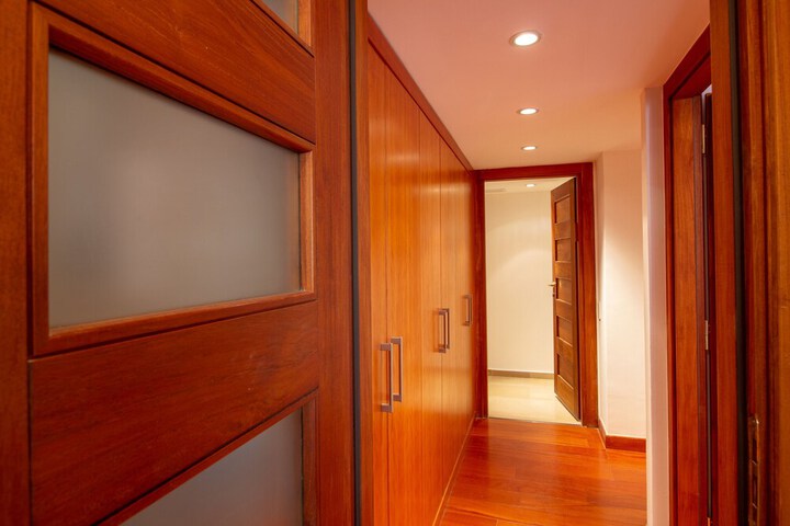 Ballroom/Hall 29 of 33