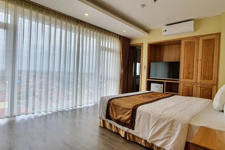 Room 12 of 69