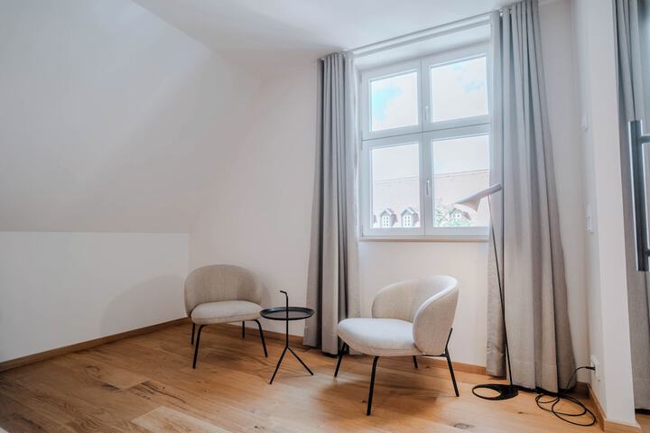 Room 45 of 130