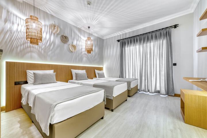 Room 21 of 54