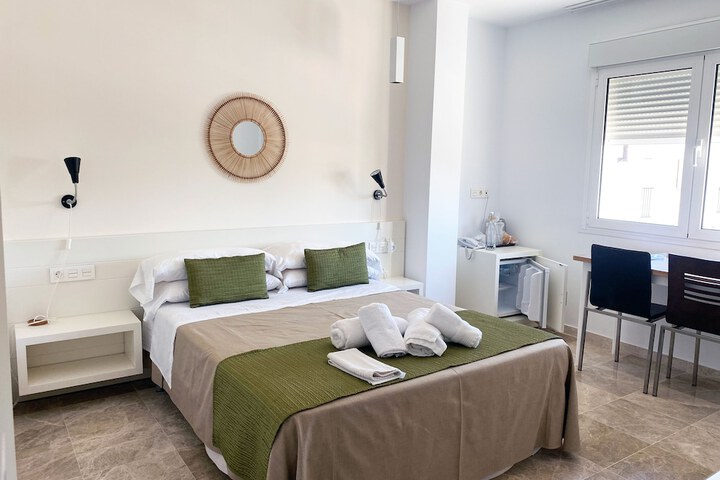 Room 14 of 25
