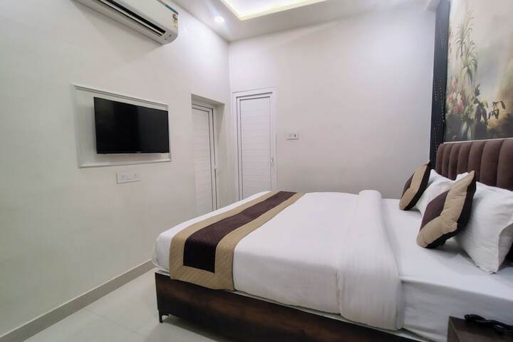 Room 26 of 58