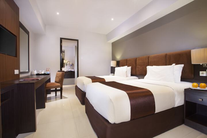Room 10 of 58