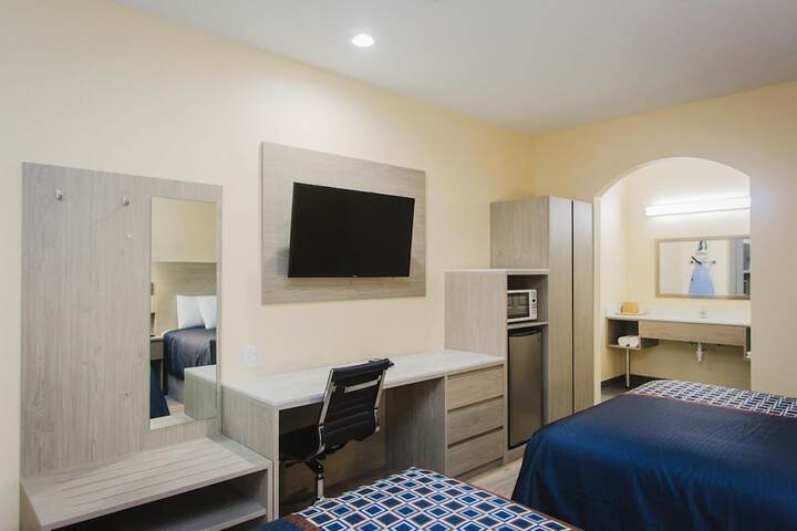 Room 14 of 49