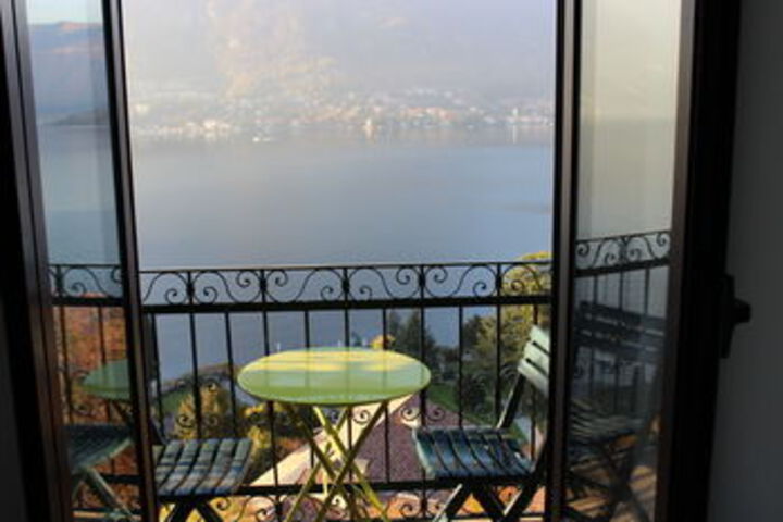 Terrace/Patio 2 of 33