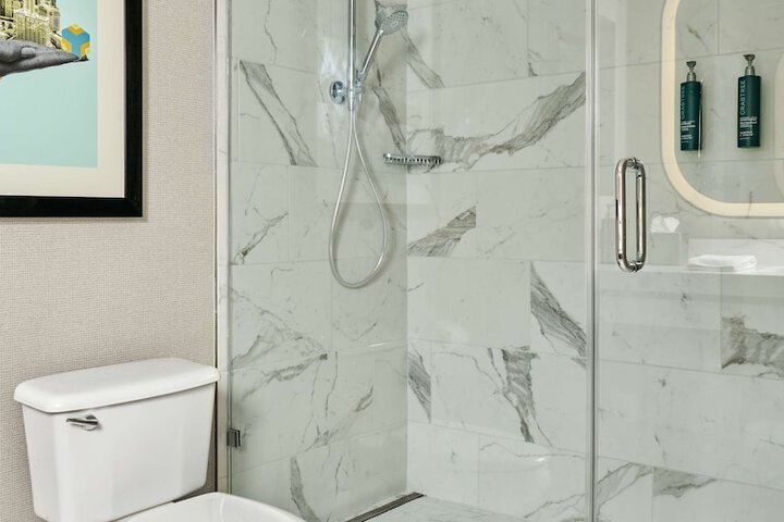 Bathroom shower