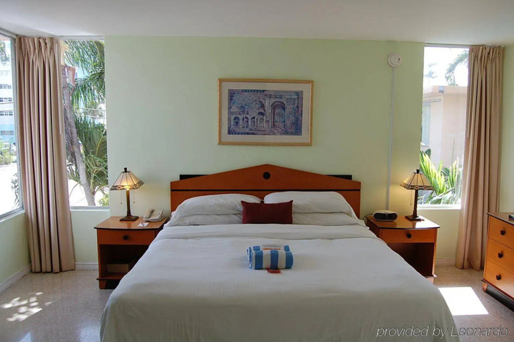 Photo of ALCAZAR RESORT- GAY MENS RESORT