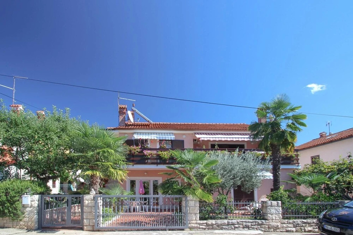 Adila A2 in Novigrad
