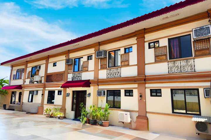 Dy Heritage Suites in Vigan