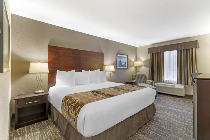 Room 10 of 73