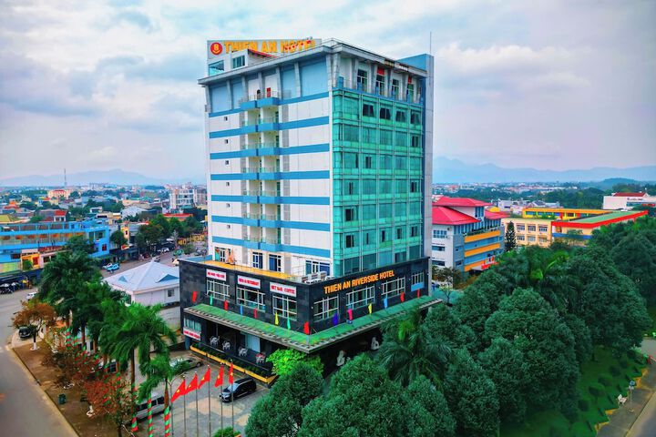 Thien An Riverside Hotel