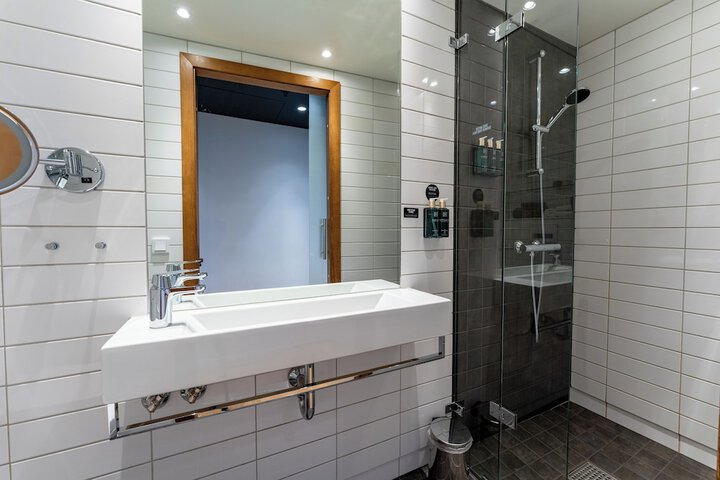 Clean Restrooms