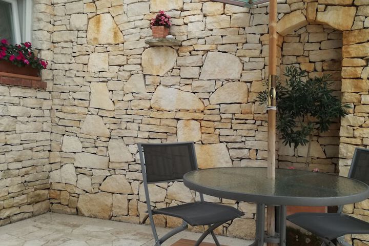 Terrace/Patio 30 of 57