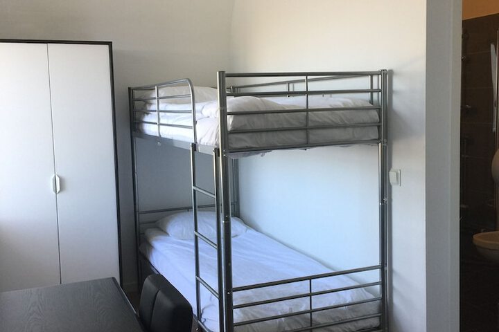 Room 18 of 78