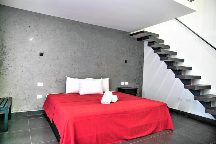 Room 25 of 120