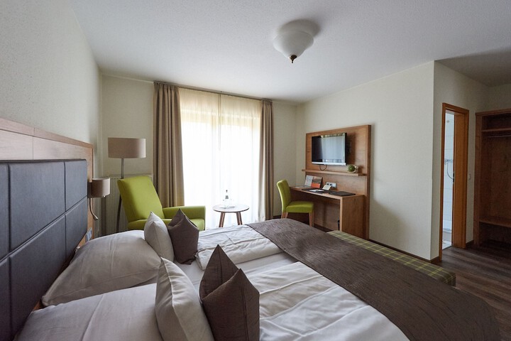 Room 12 of 56