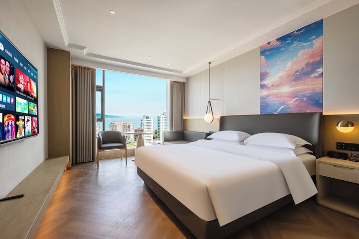 Room 5 of 26