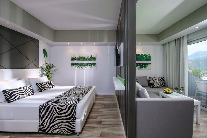 Room 31 of 195
