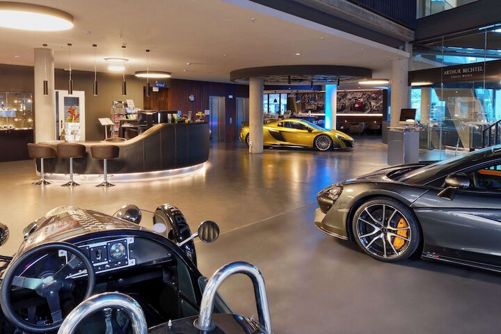 Guest Lobby