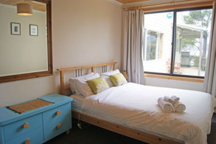 Room 46 of 191