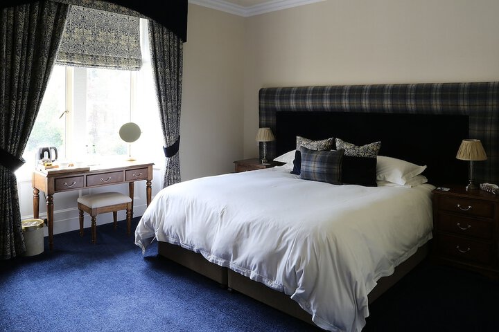 Room 3 of 22