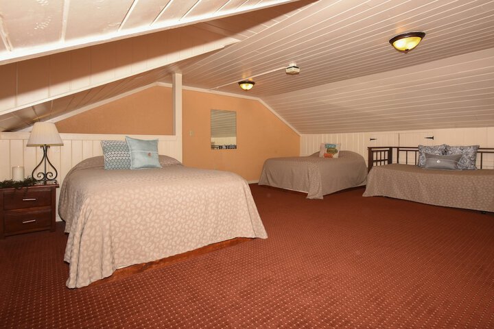 1 Bedroom Condo Villa Queen Bed Sofa (157 of 252)