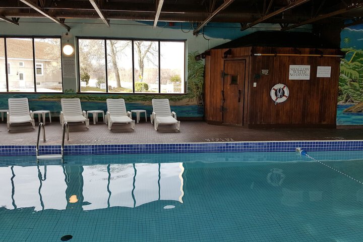 Pool 22 of 37