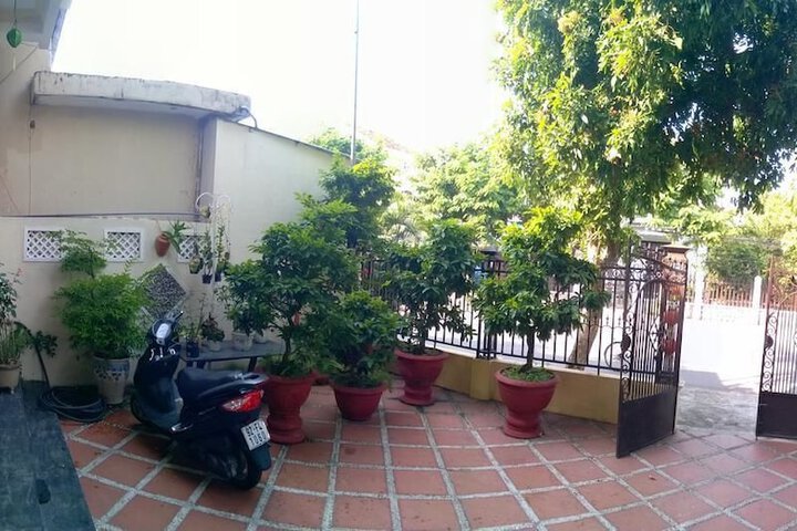 Property Grounds 30 of 38